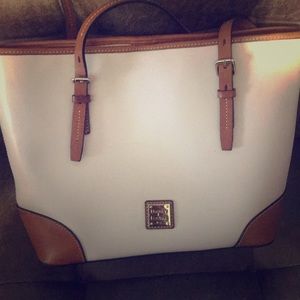 Dooney & Bourke Purse